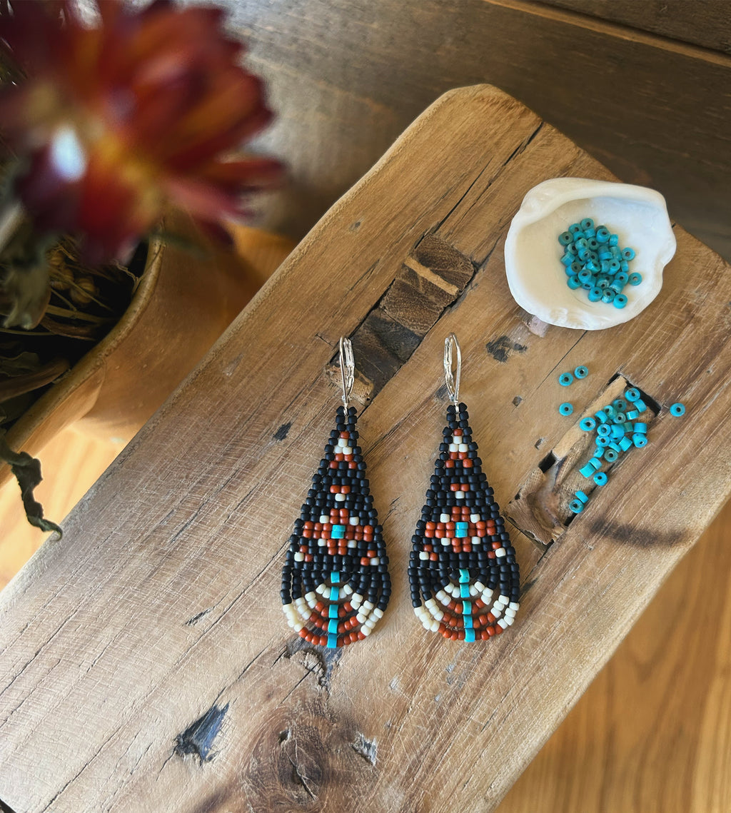 Four Corner Teardrops